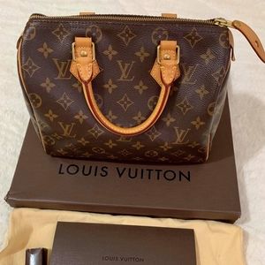 Pre Loved Louis Vuitton Speedy 25